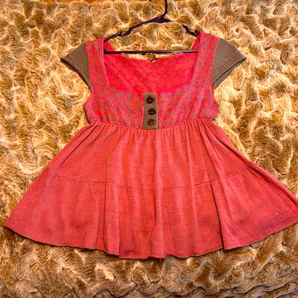 Super cute Free People top